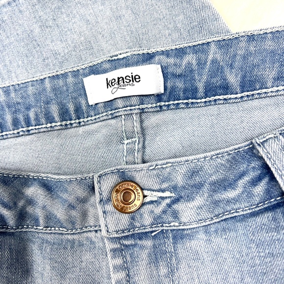 👖|•KENSIE•| Effortless Mid-Rise Skinny Ankle Jeans Size 12/31👖 - Picture 4 of 8